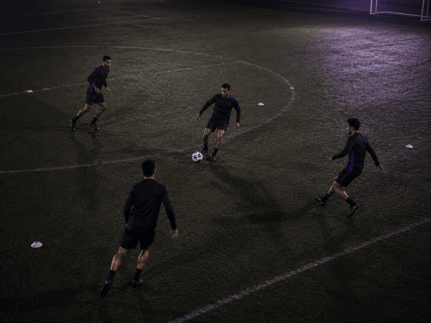 Technical ball-work photography - passing and receiving detail